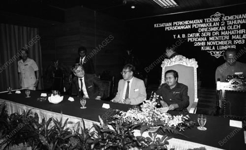 KL05_04022015_BUKA_MTSU