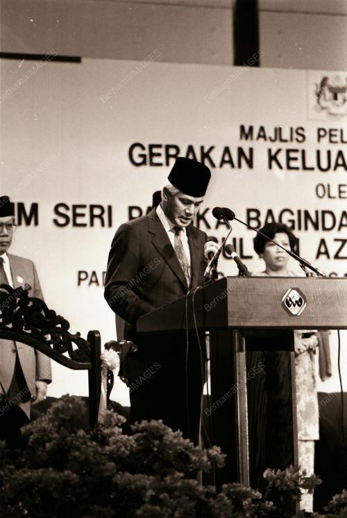 KL05_04031990_KELUARGABAHAGIA