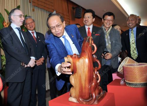 KL05_04062012_RAIS