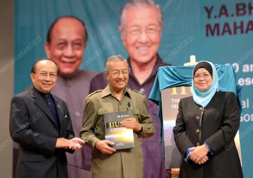 KL05_04062014_BUKU_30_UIAM
