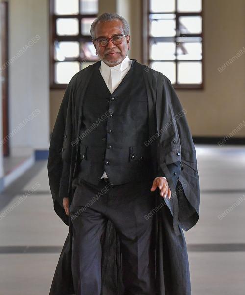 TAN SRI SHAFEE ABDULLAH