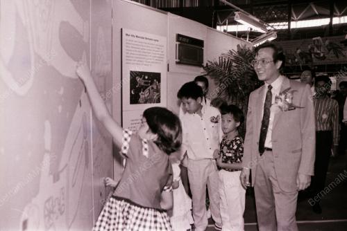 DR LEO MICHAEL TOYAD (TIMB MENTERI PENDIDIKAN)