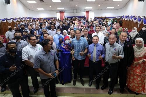 KHAIRY JAMALUDDIN