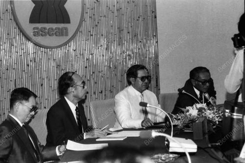 MESYUARAT ASEAN