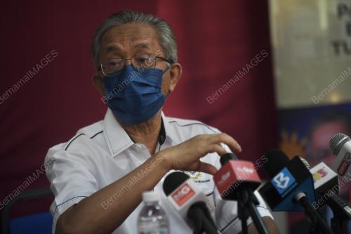 DATUK KAMARUDDIN JAFFAR