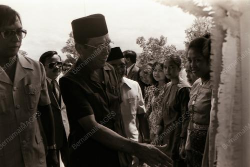 TYT ABANG MUHAMMAD SALAHUDDIN ABANG BARIENG