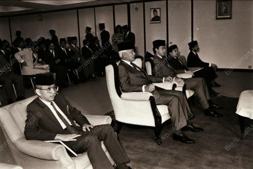 YANG DI-PERTUAN AGONG