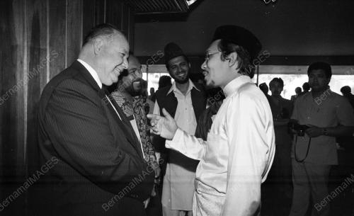 KL05_06072015_TAMADUN_ISLAM