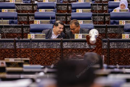 PERSIDANGAN DEWAN RAKYAT
