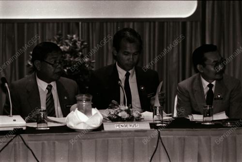 DATO' MOHAMED RAHMAT
