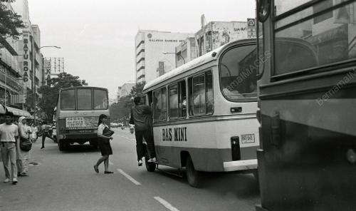 KL05_070590_BUS_MINI