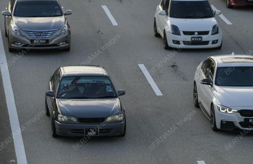 TINJAUAN ALIRAN TRAFIK