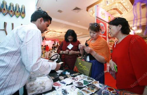 KL05_07062013_WOMEN