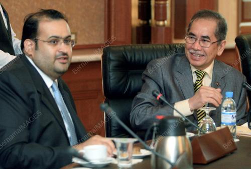 WAN JUNAIDI TUANKU JAAFAR