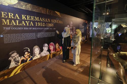MUZIUM NEGARA ANJUR 100 TAHUN PAMERAN