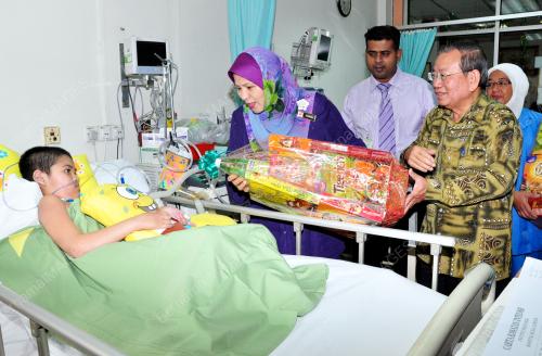 DR. ZAININAH MOHD ZAIN