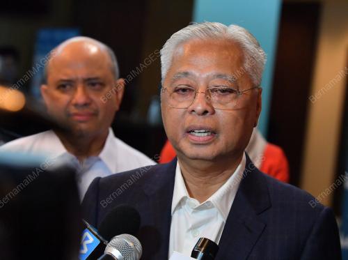 DATUK SERI ISMAIL SABRI YAAKOB