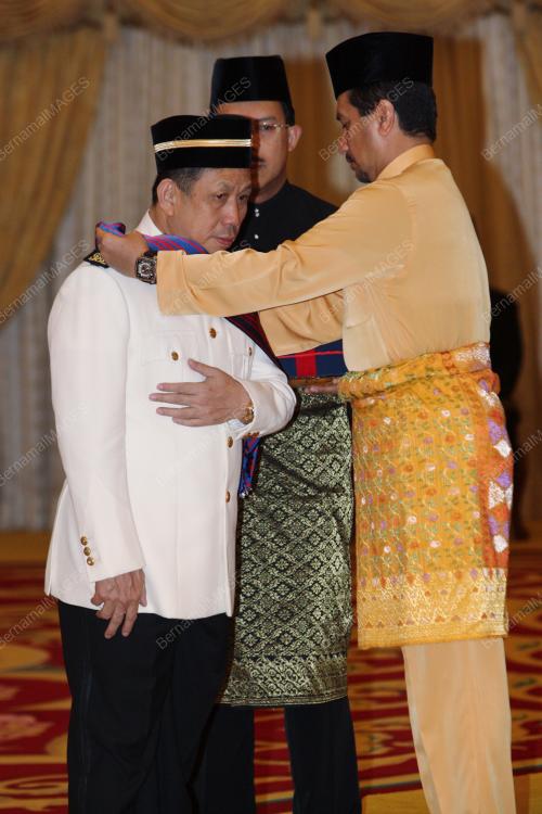 TUANKU MIZAN ZAINAL ABIDIN