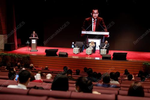 DATUK DR NOOR AZMI GHAZALI