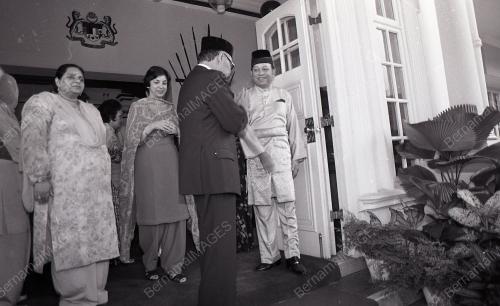 PRESIDEN PAKISTAN MUHAMMAD ZIA-UL-HAQ