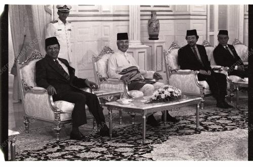 Agong Mengadap YDP Melaka