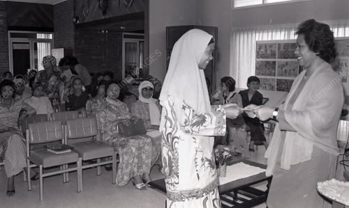 KL05_08012015_NAPSIAH_PERTIWI