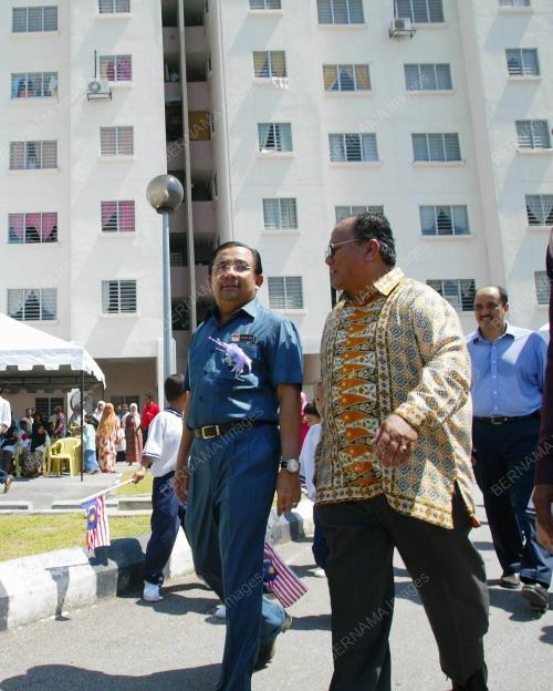 MOHD ISA SAMAD