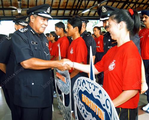MOHD BAKRI OMAR