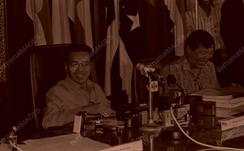 KL05_080490_UMNO