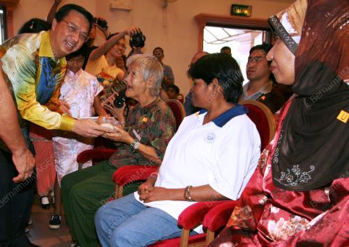 DATUK SERI LIOW TIONG LAI