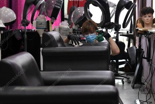 OPERASI KEDAI GUNTING RAMBUT 