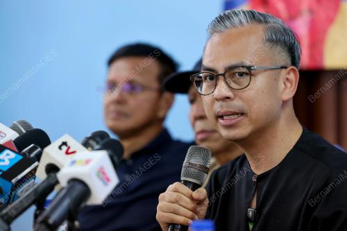 DATUK FAHMI FADZIL