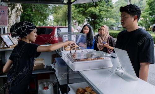 ROTI GARAM CIKKIAH