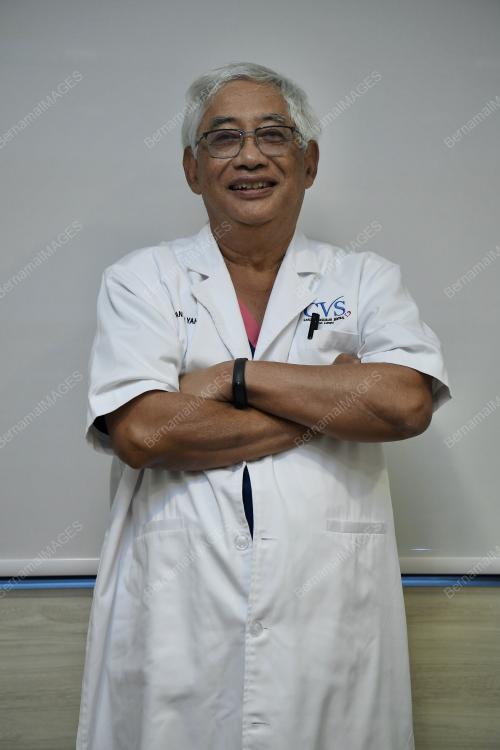 TAN SRI DR YAHYA AWANG