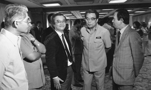 KL05_08102015_MUSA_HITAM
