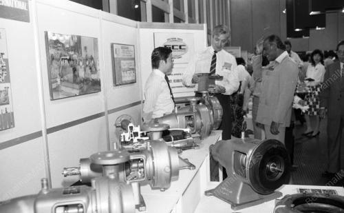 KL05_08102015_PAMERAN