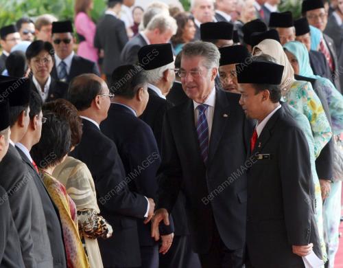TUANKU MIZAN ZAINAL ABIDIN