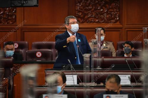PERSIDANGAN DEWAN NEGARA