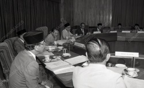 KL05_09012015_PM_MAJLIS_AGAMA