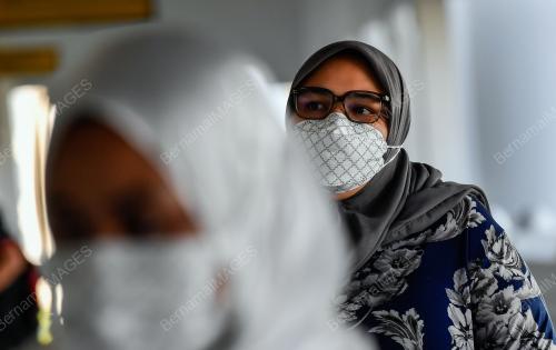 SITI BAINUN AHD RAZALI