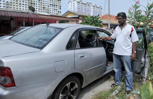 KL05_09082013_PECAH_KERETA