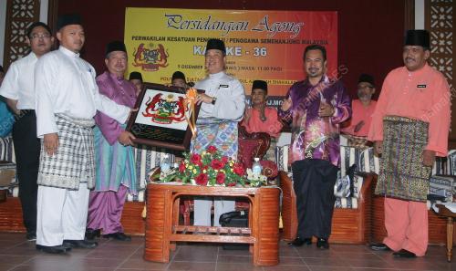 MUHYIDDIN YASSIN