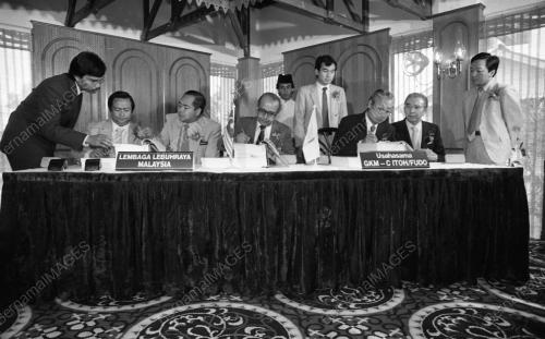 KL05_10032015_PELATIH