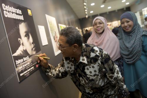 KL05_10042016_PAMERAN