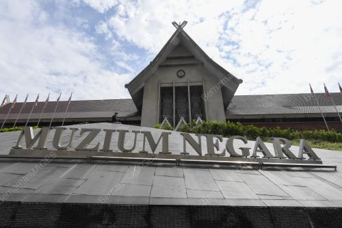TINJAUAN MUZIUM NEGARA