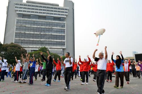 KL05_10102015_HSN_MINDEF