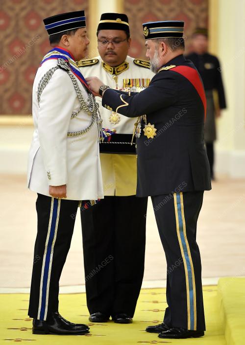 KL05_10122017_AGONG_BN201712083689