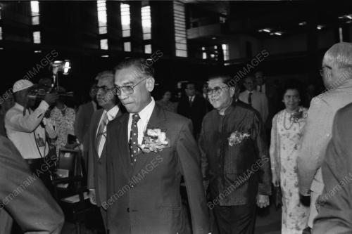 ANUGERAH_TUN_RAZAK