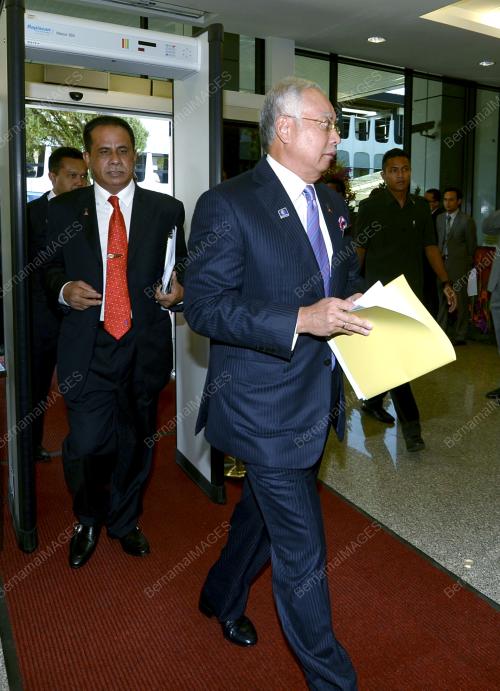 KL05_11032014_PARLIMEN