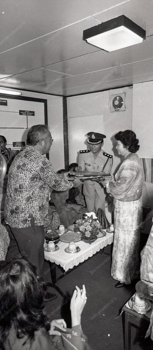ABDUL TAIB MAHMUD